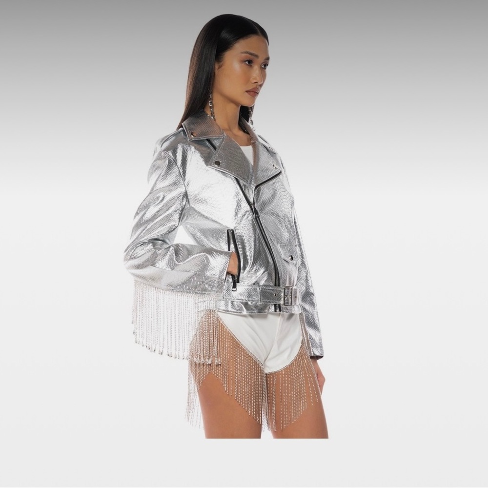 SPACE CASE
METALLIC CROC
RHINESTONE FRINGE MOTO BEYONCE